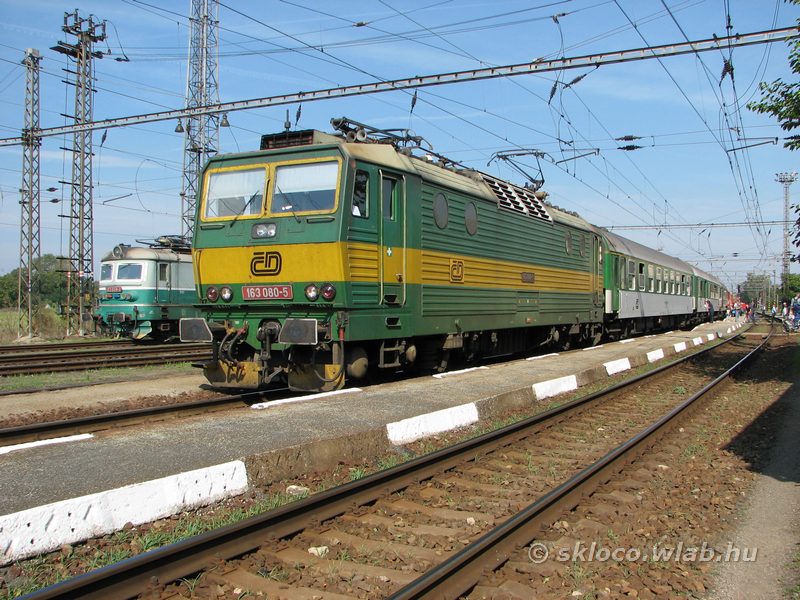 163 080-5