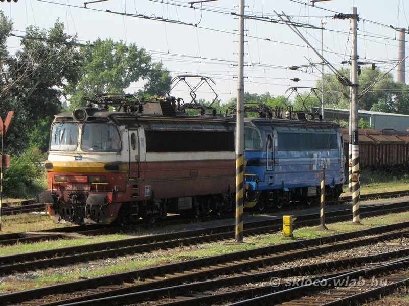 240 026-5