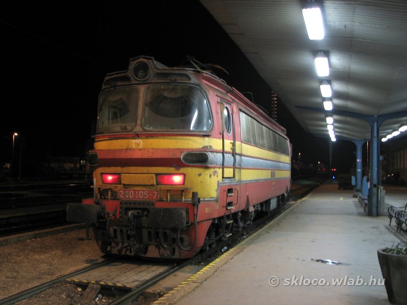 240 105-7