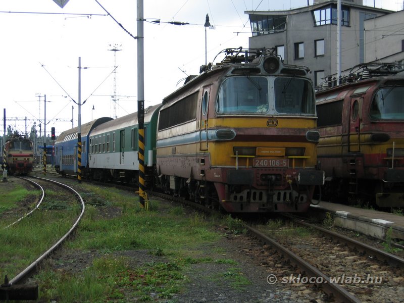 240 106-5