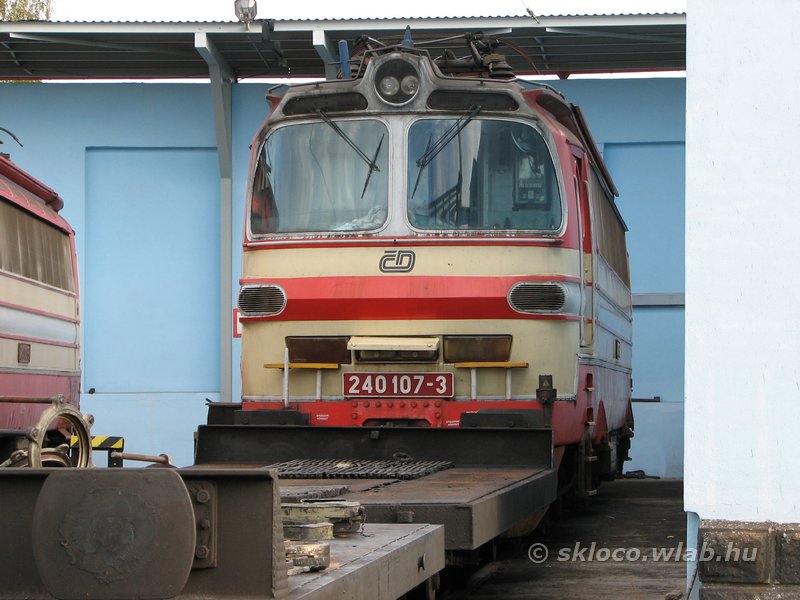 240 107-3