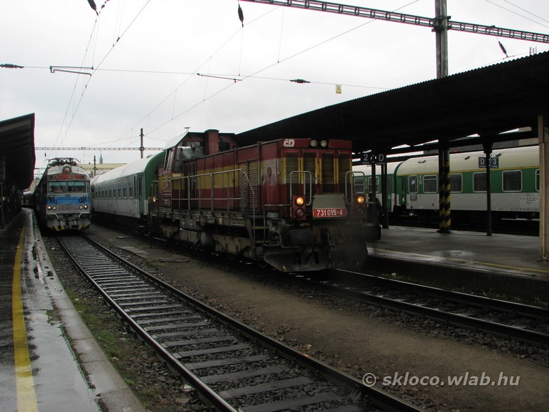 731 015-4