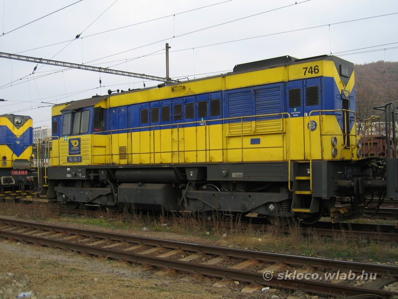 740 746-3