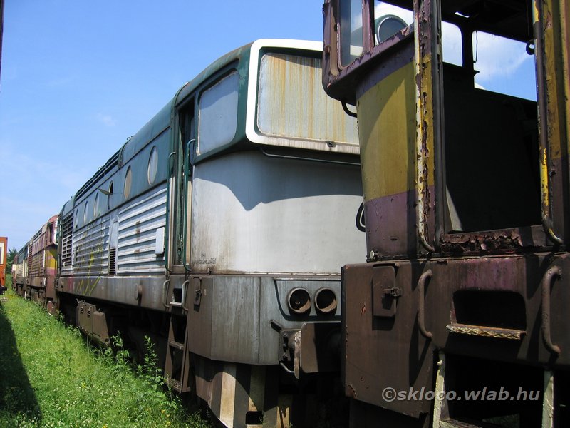(750 240-4)