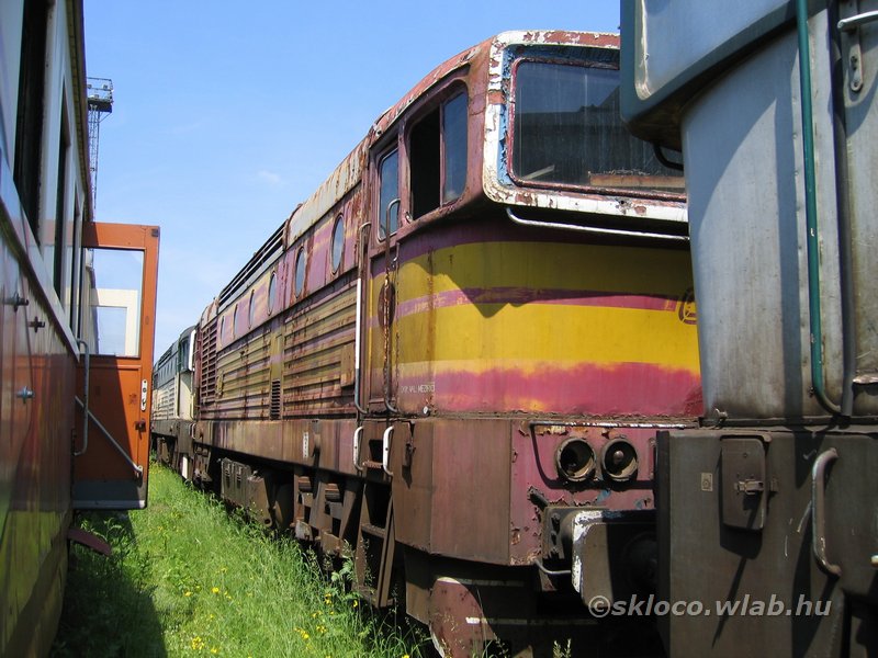 (750 313-9)
