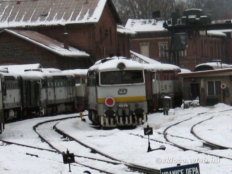 753 016-5