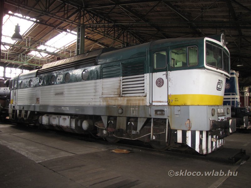 753 016-5