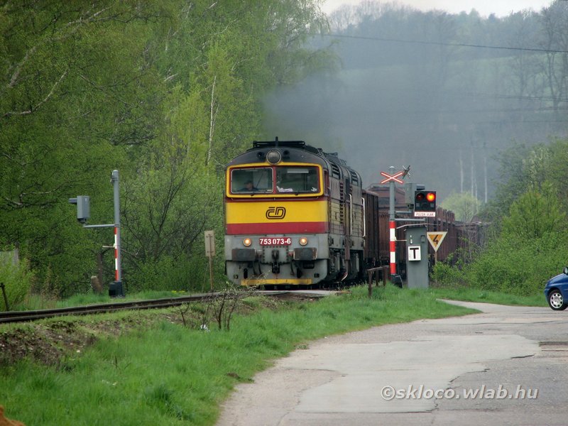 753 073-6