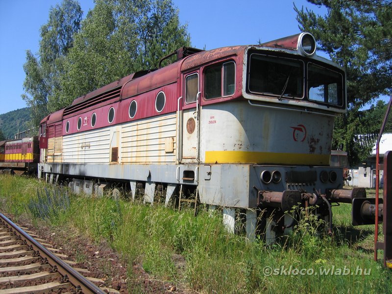 (753 165-0)