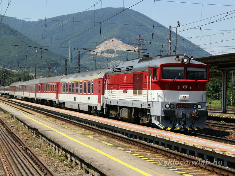 757.017-9