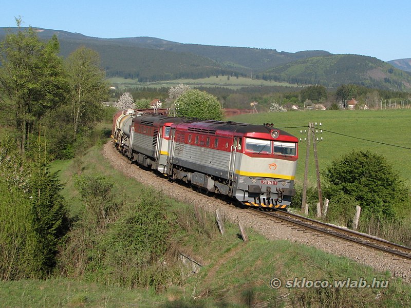 751 043-1