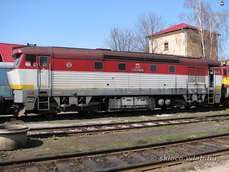 751 046-4