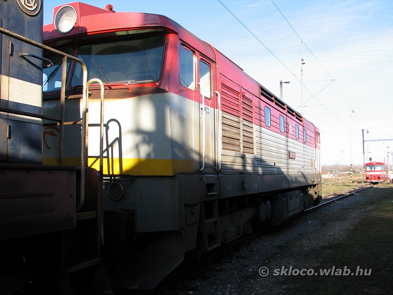 751 197-5