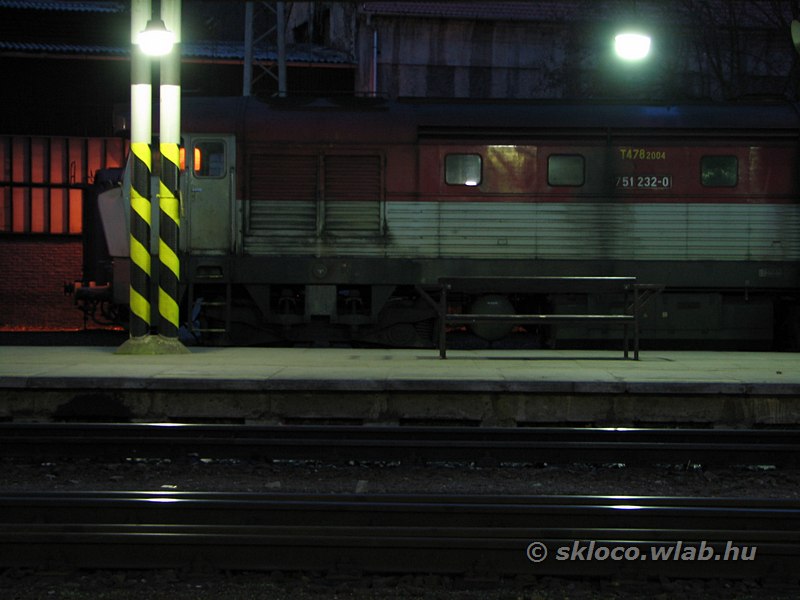751 232-0