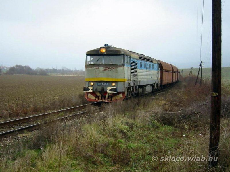 752 041-4