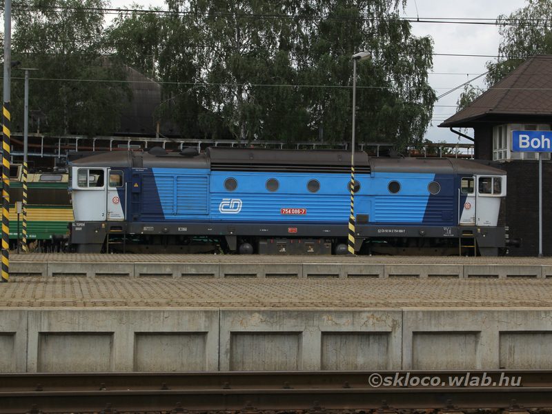 754.086-7