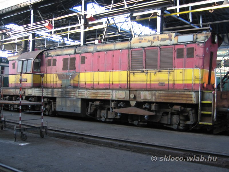 (771 018-9)
