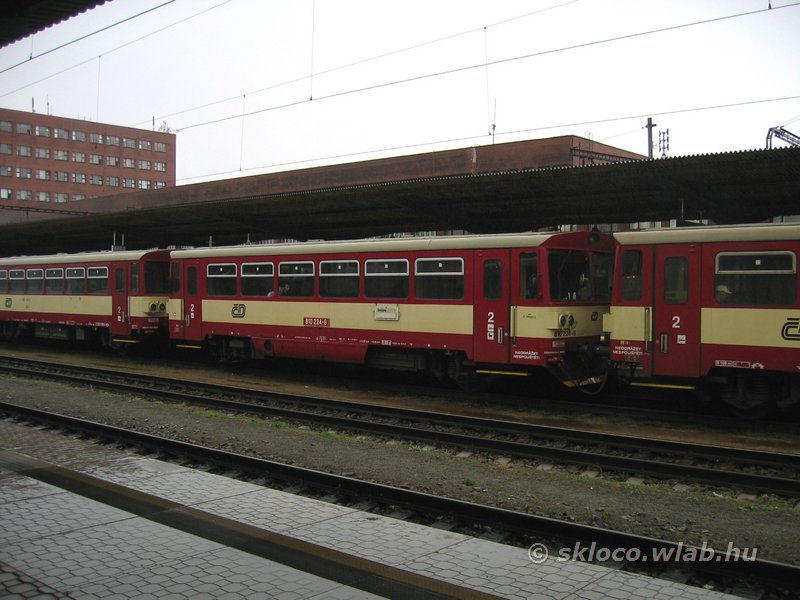 810 224-6