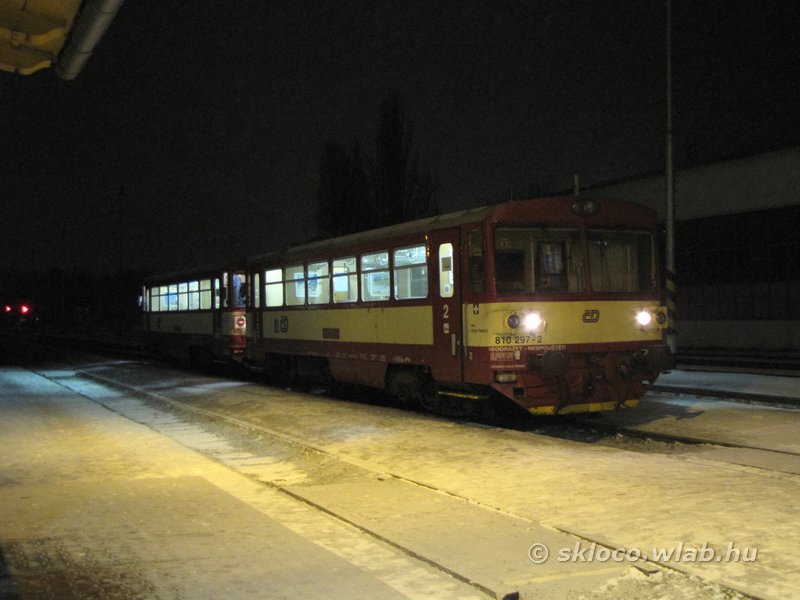 810 297-2