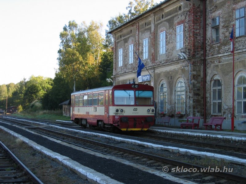 810 375-6