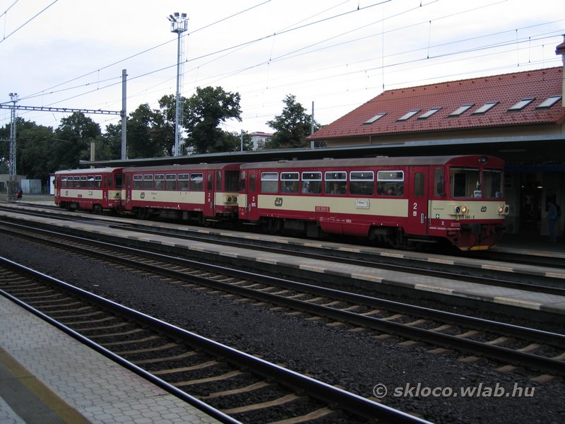 810 385-5
