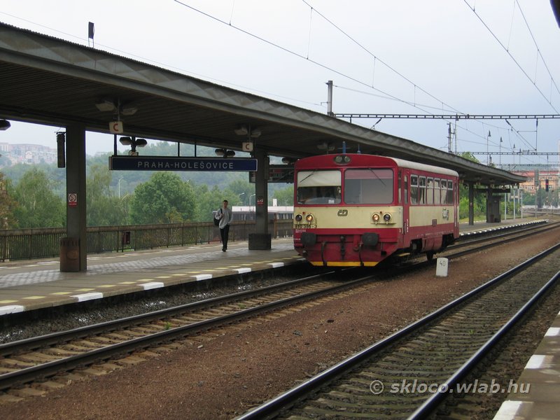 (810 386-3)