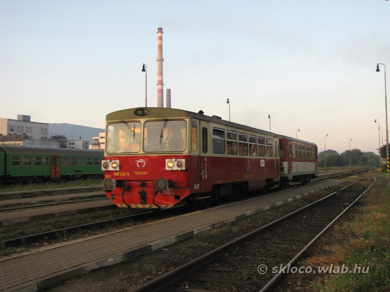 (810 432-5)