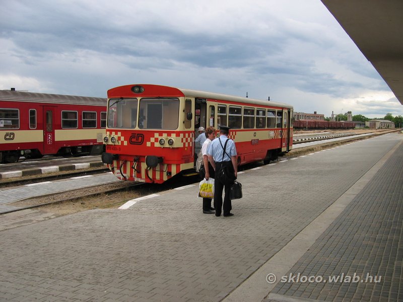 810 433-3