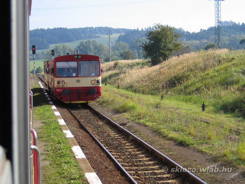 810 469-7