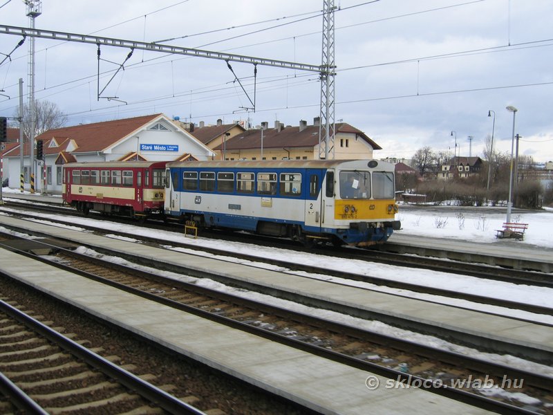 810 476-2