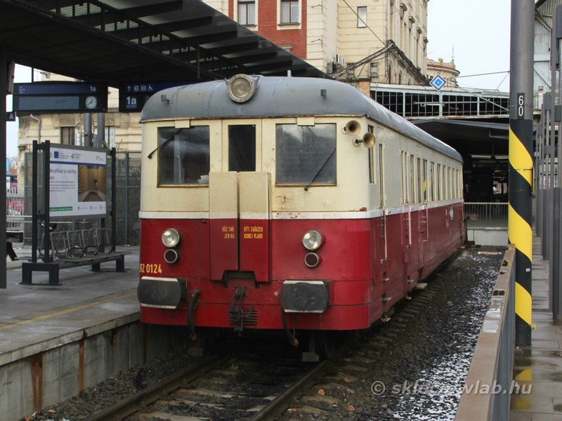 M262.0124