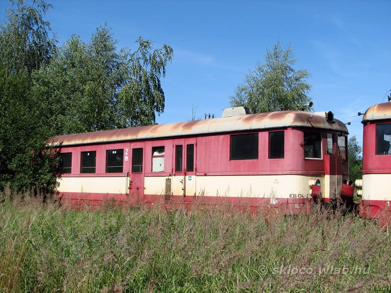 831 134-2